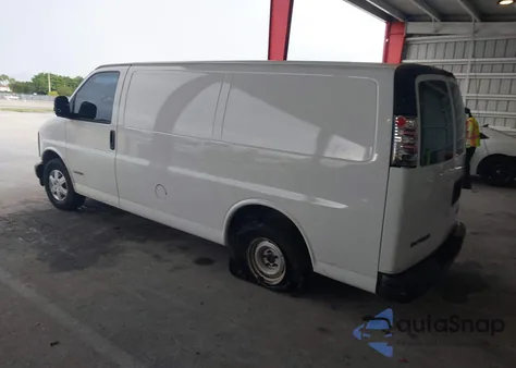 2002 Chevrolet Express из США, поврежденный, VIN 1GCEG15W021227240